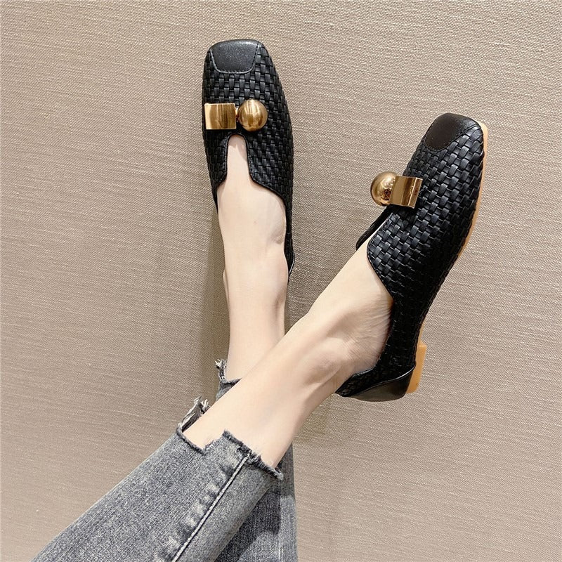 Elegantly Chic Square Toe Slip-On Flats | ULZZANG BELLA