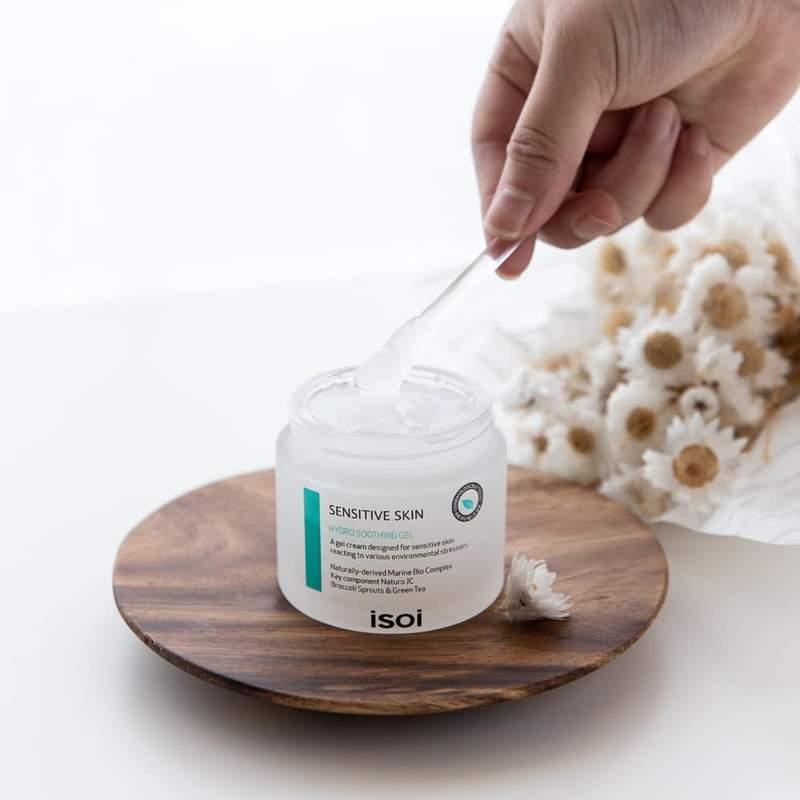 Hydrating Luxury Gel Cream for Sensitive Skin | ISOI