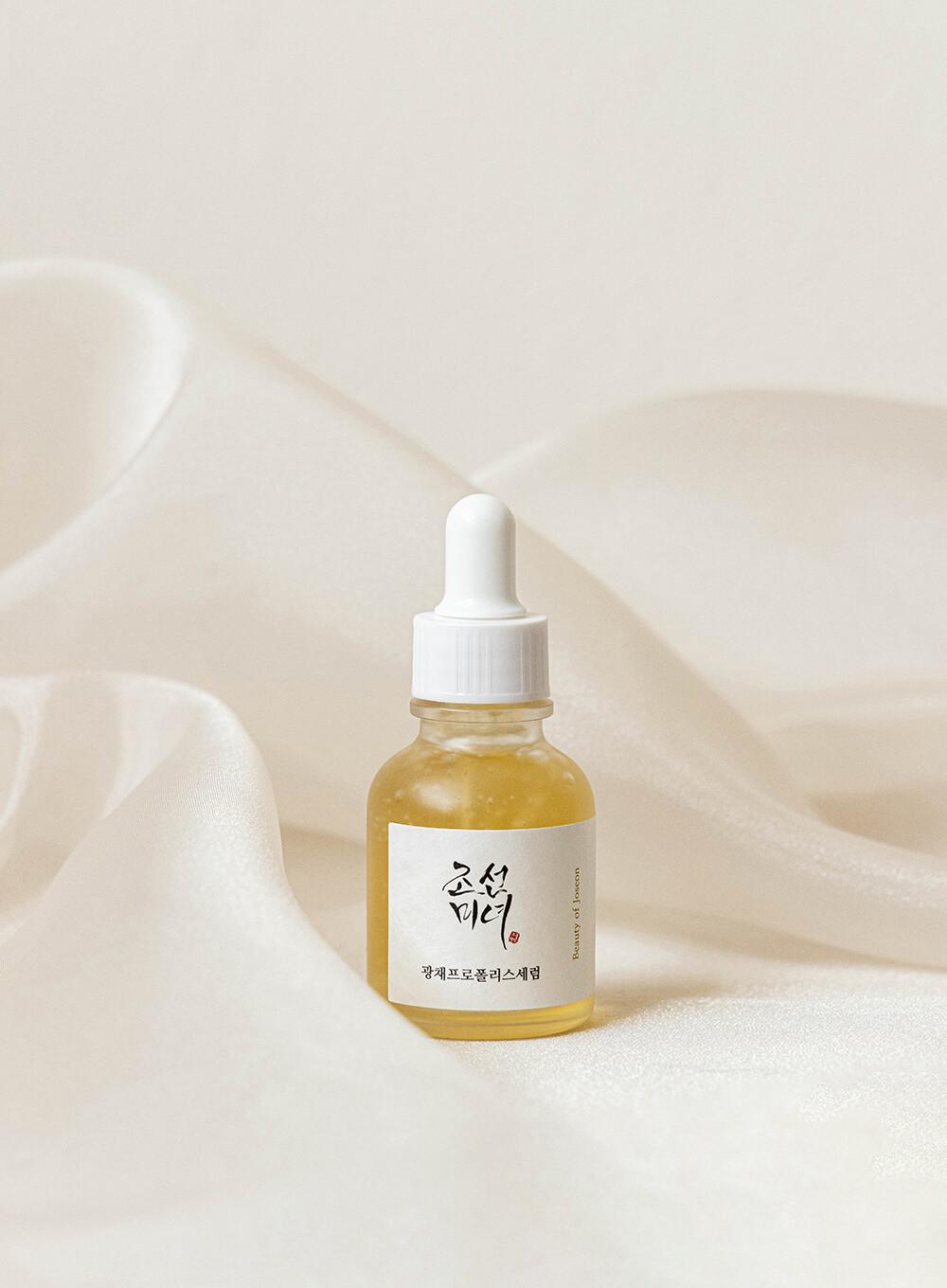 Glow Serum: Proplis Enchantment & Niacinamide Radiance (30ml) | Beauty of Joseon