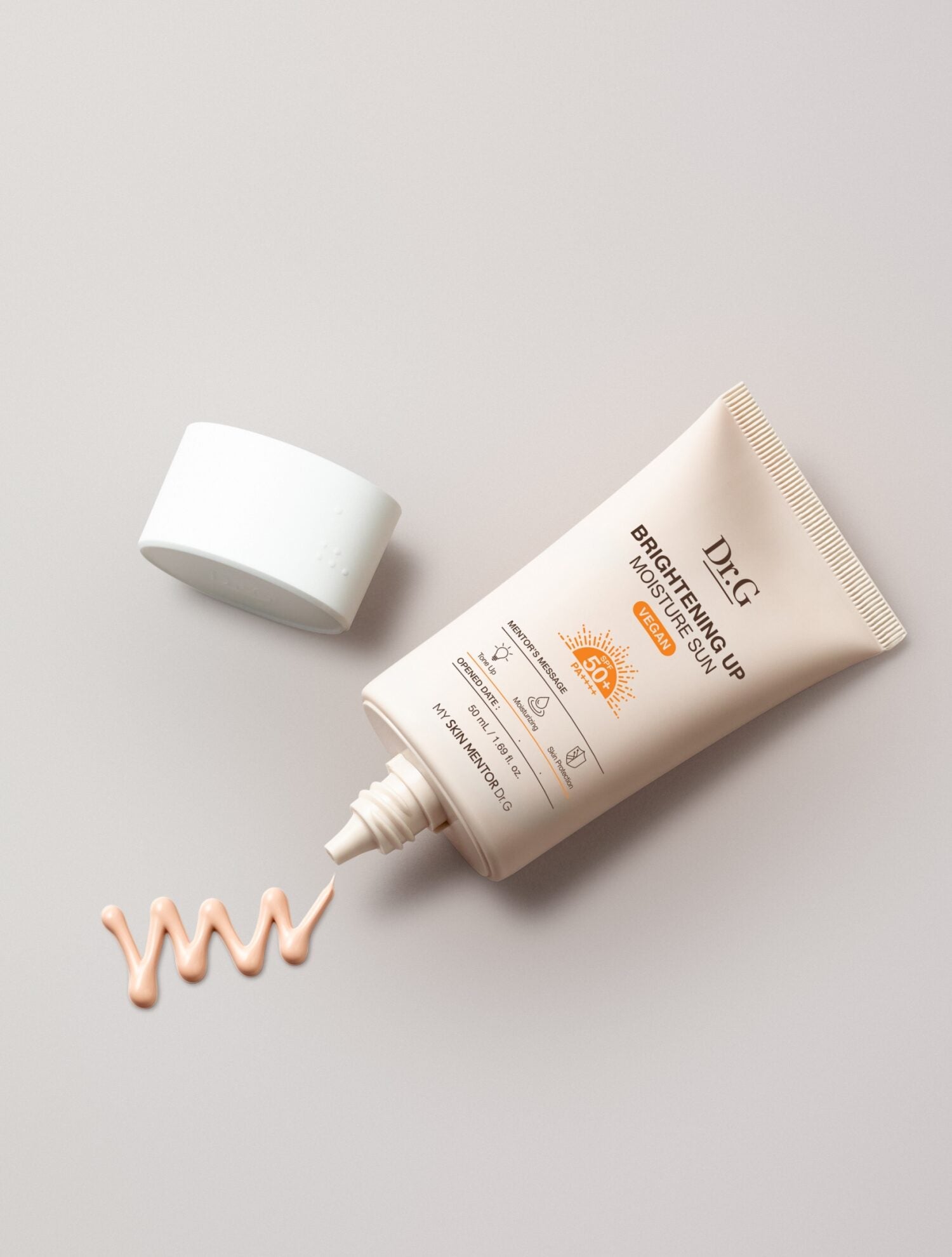 Radiant Glow Moisture Cream (50ml) | Dr.G