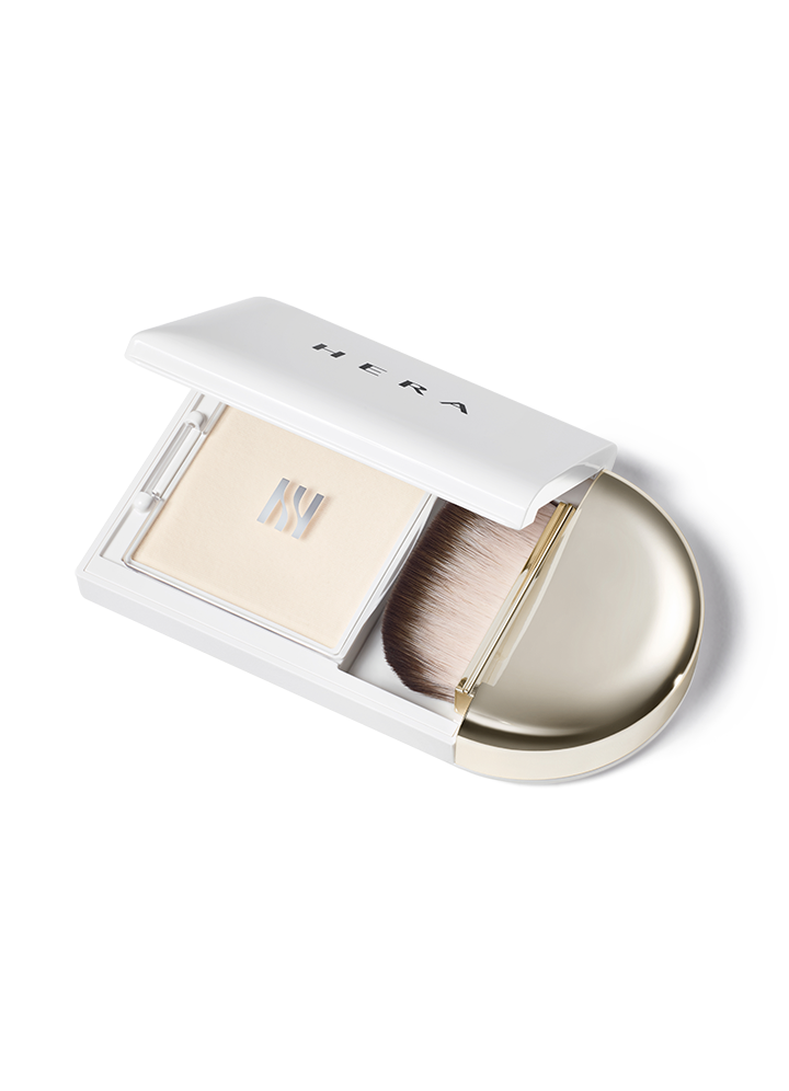 Base de teint poudre luxueuse et aérienne pour une peau impeccable (8,5 g) | HERA