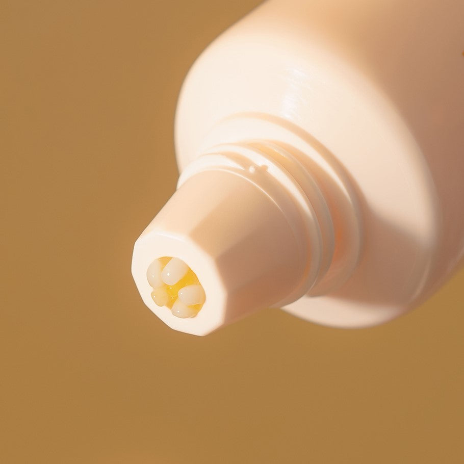 Lasciati conquistare dalla radiosità: crema idratante doppia al tartufo bianco (60 ml) | d'Alba