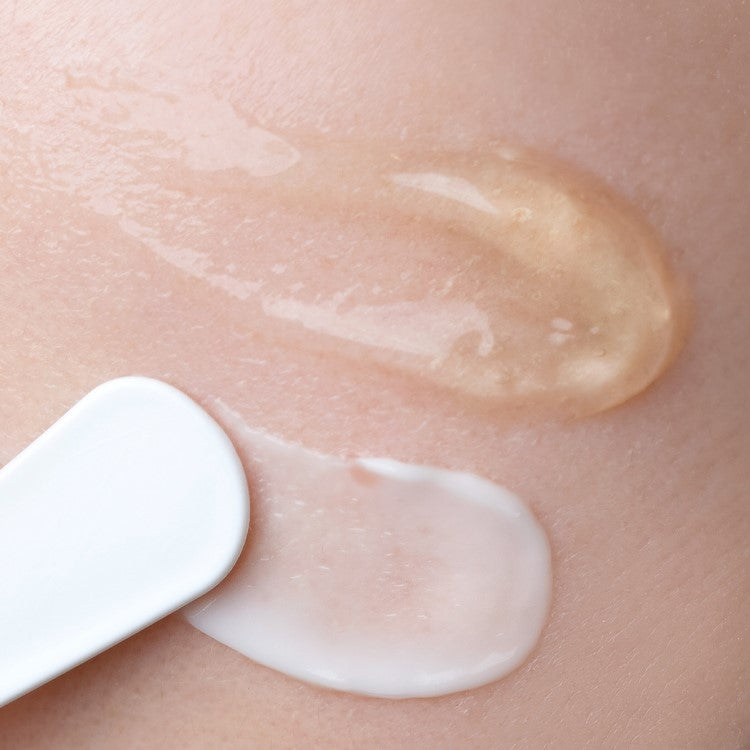 Lasciati conquistare dalla radiosità: siero doppio al tartufo bianco e crema intensa (70 g) | d'Alba