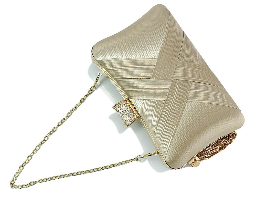 Elegant Diamond Buckle Tassel Woven Evening Handbag | ULZZANG BELLA