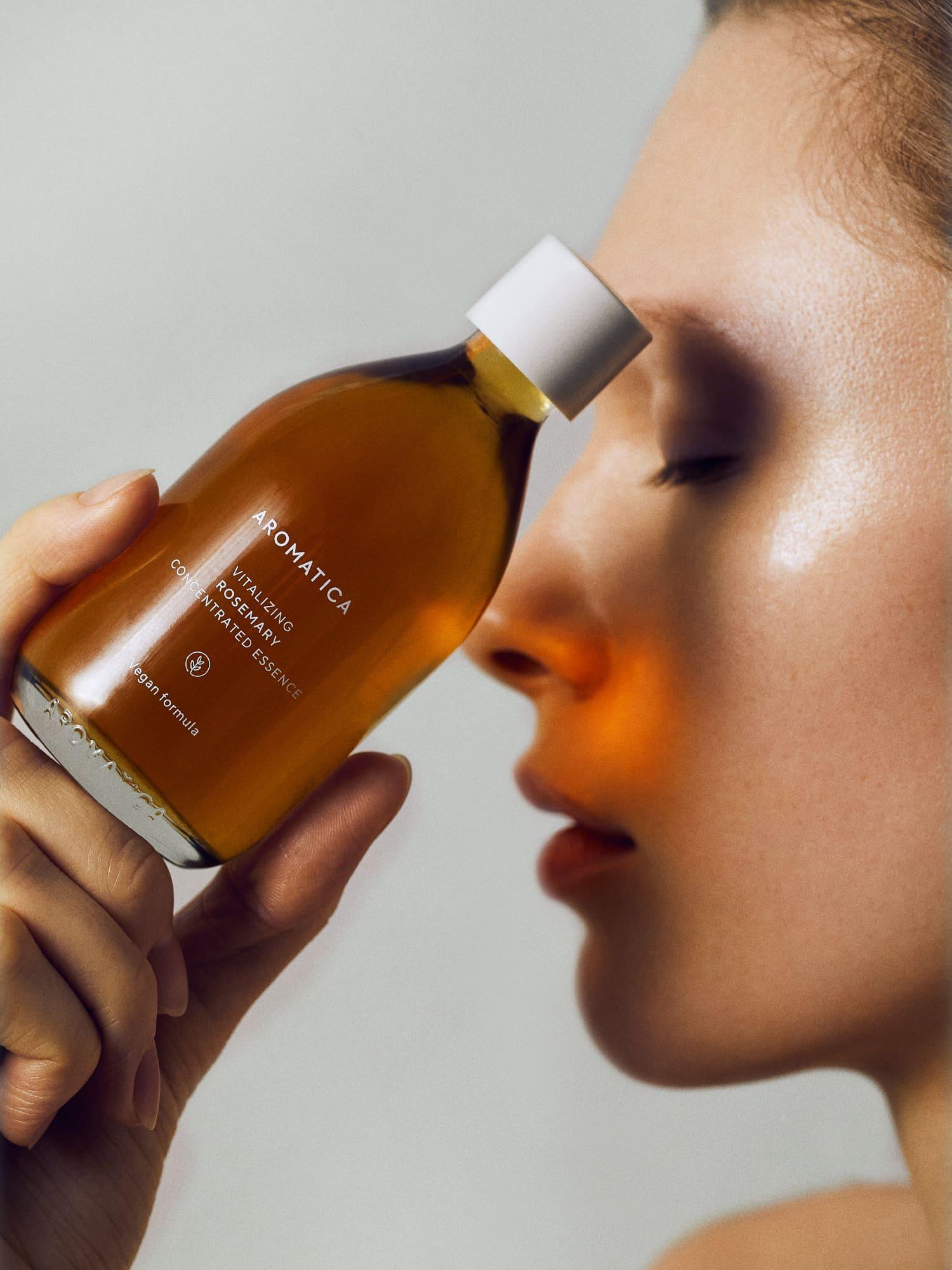 Vitalizing Rosemary Concentrated Essence 100ml | Aromatica