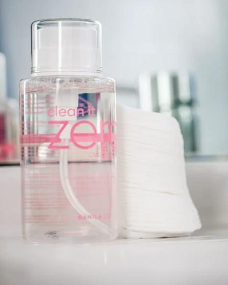 Presentazione dell'acqua detergente pura Exquisite Clean it Zero per una pelle radiosa (310 ml) | Banila Co