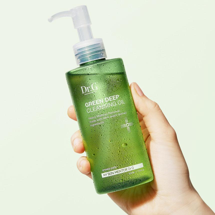 Indulge in Radiance: Green Deep Cleansing Oil (210ml) | Dr.G