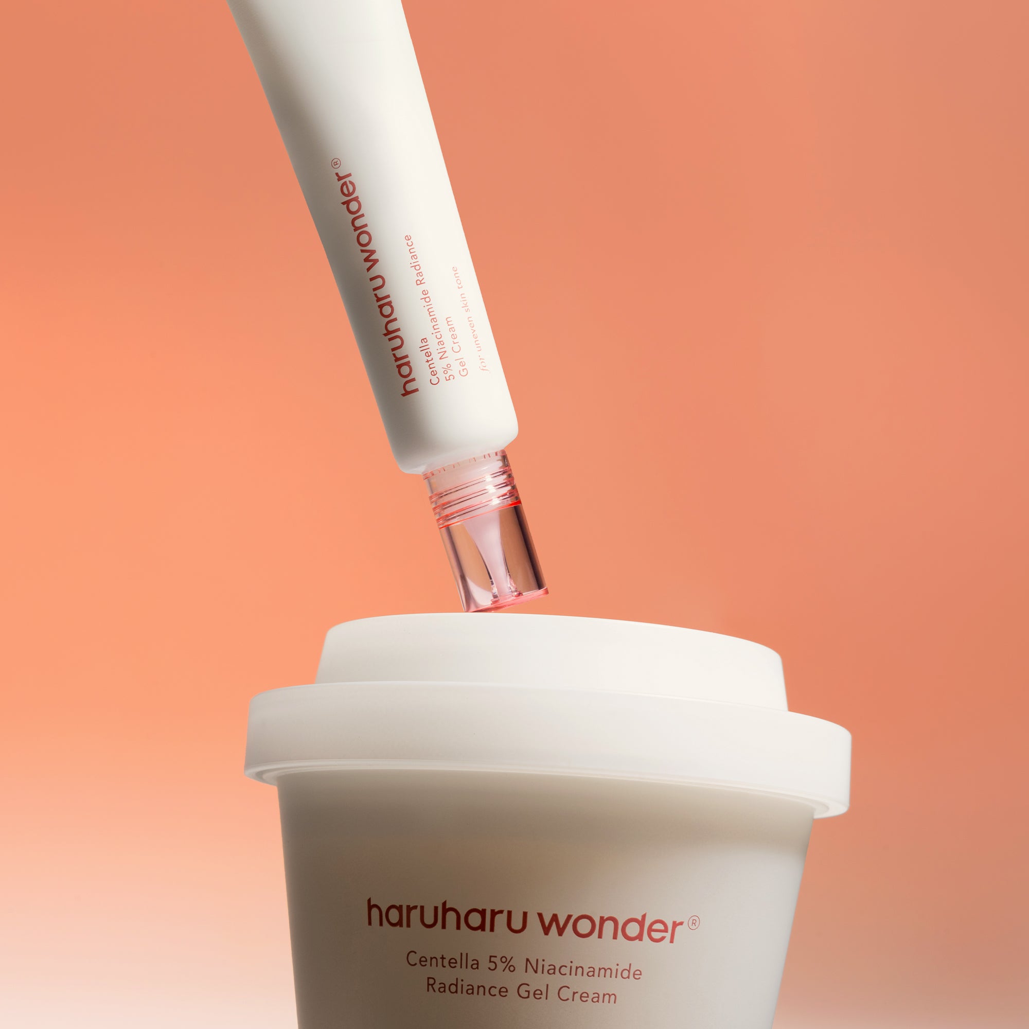 Radiance-Infusing Niacinamide Gel Cream | Haruharu Wonder