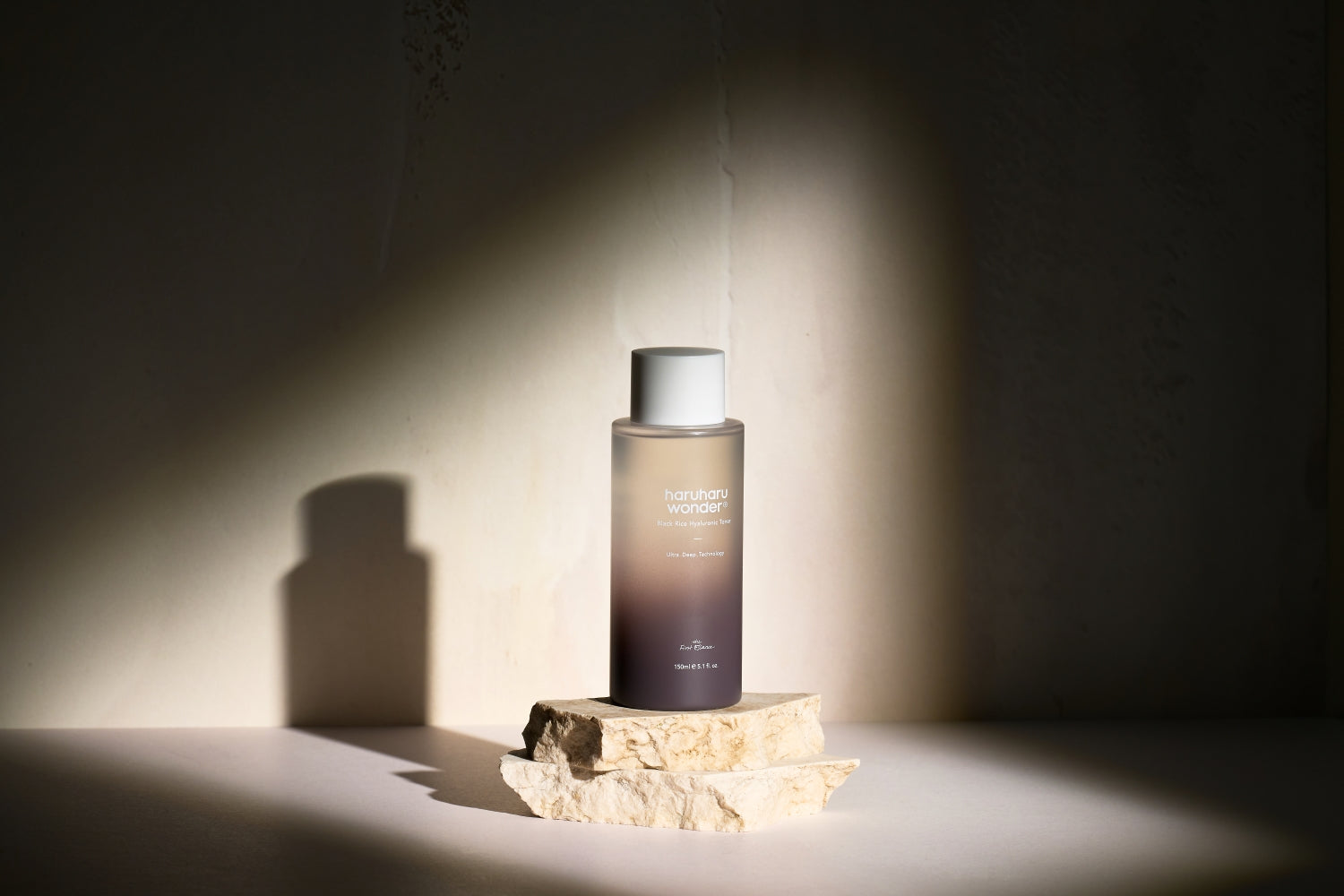 Black Rice Hyaluronic Toner for Glass Skin | Haruharu Wonder