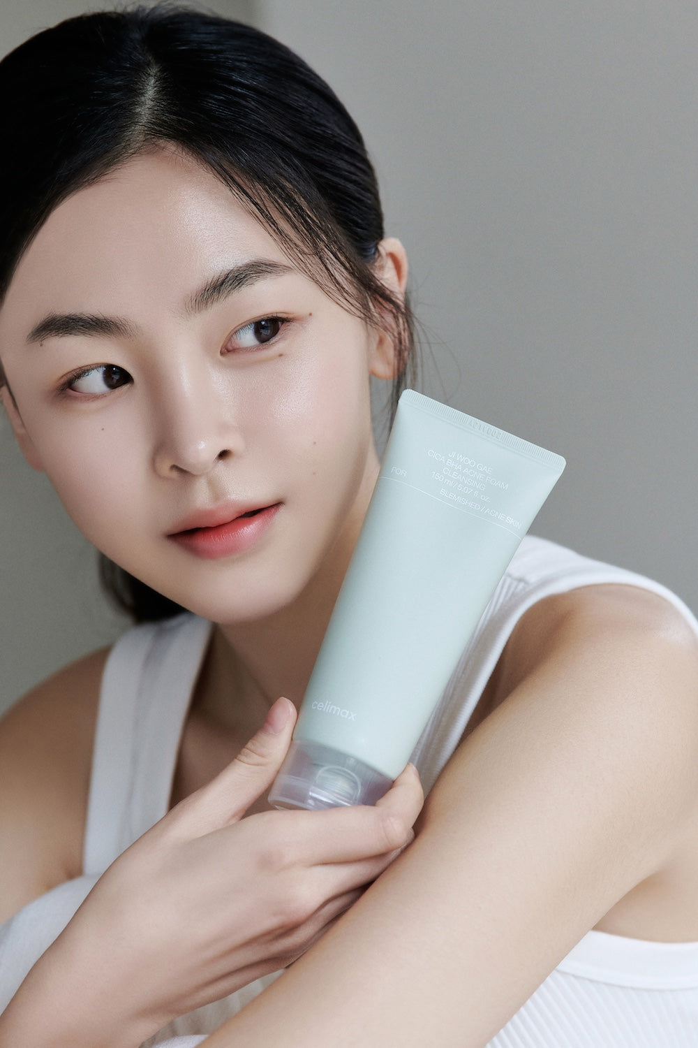 Luminous Cica BHA Foam Cleanser for Radiant Skin | Celimax