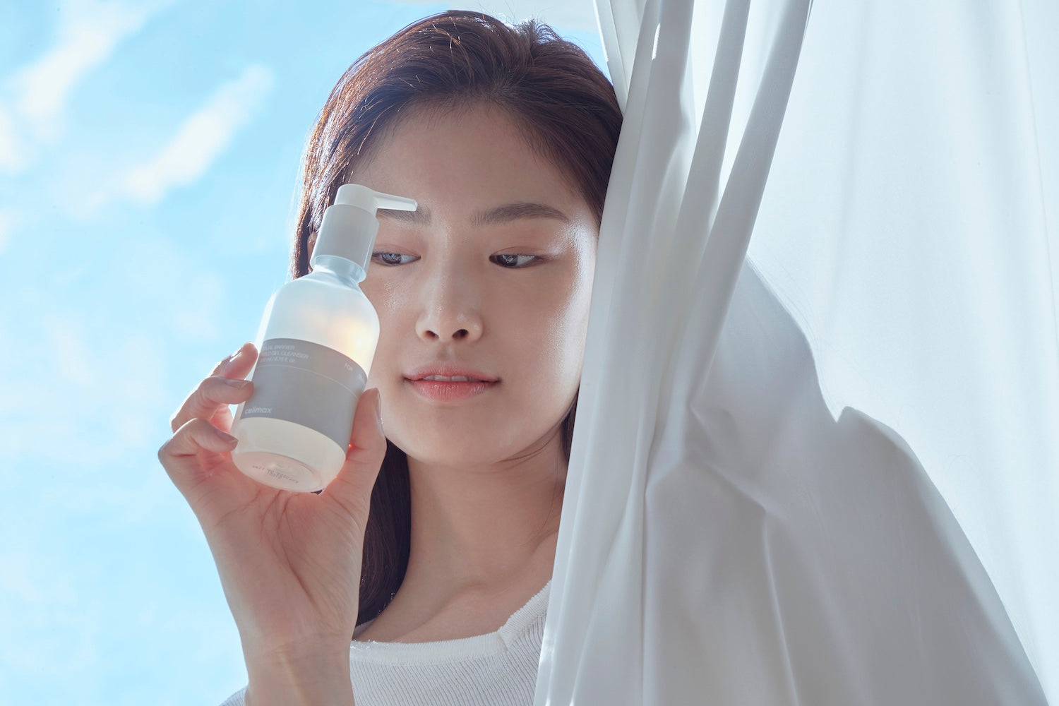 Luminous Hydration Gel Cleanser with Ceramides | Celimax