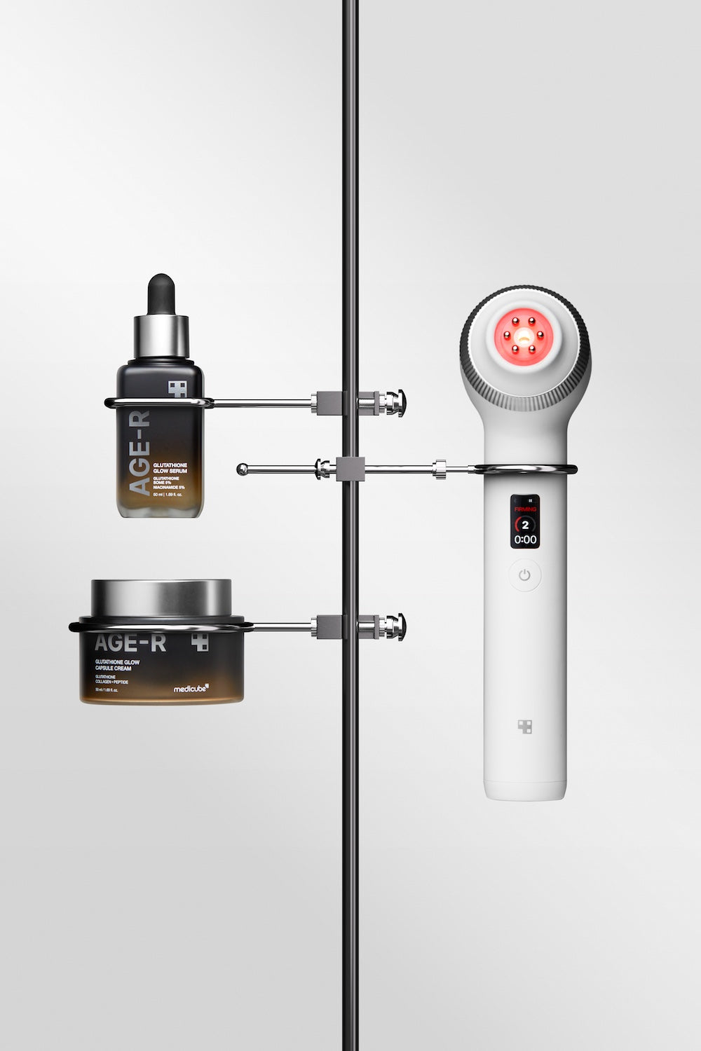 AGE-R Ultra Tune 40.68 1EA | MEDICUBE