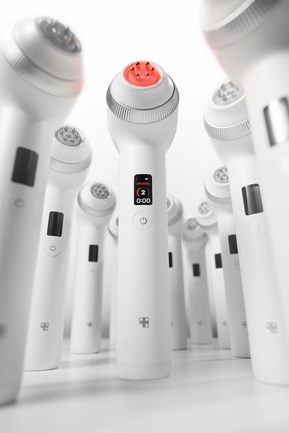 AGE-R Ultra Tune 40.68 1EA | MEDICUBE