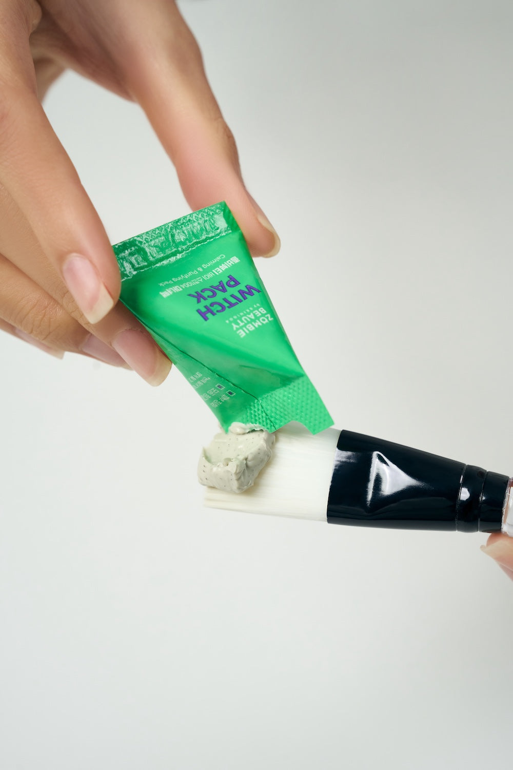 ZOMBIE BEAUTY by SKIN1004 Witch Pack 4g*16ea | SKIN1004