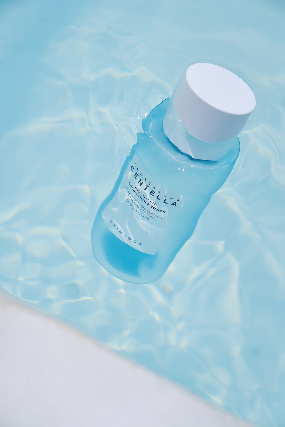 Madagascar Centella Hyalu-Cica Brightening Toner 210ml | SKIN1004