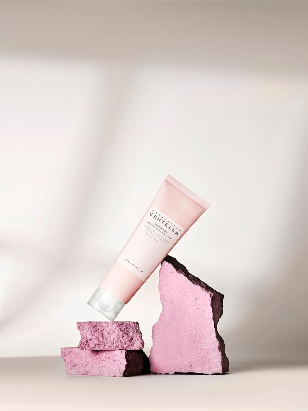 Madagascar Centella Poremizing Deep Cleansing Foam 125ml | SKIN1004