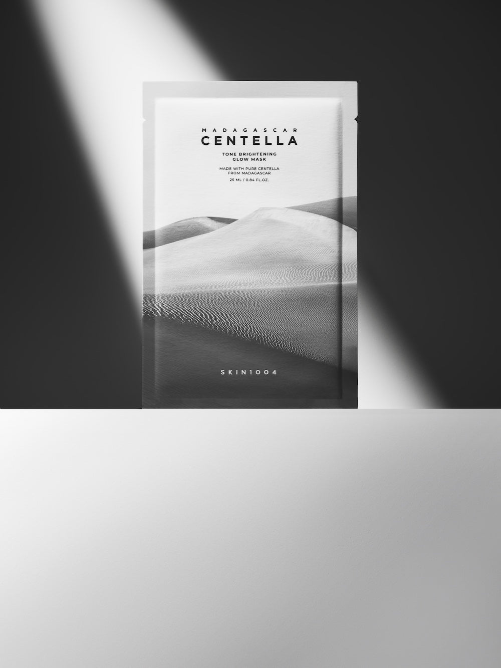 Madagascar Centella Tone Brightening Glow Mask - 2 Size | SKIN1004