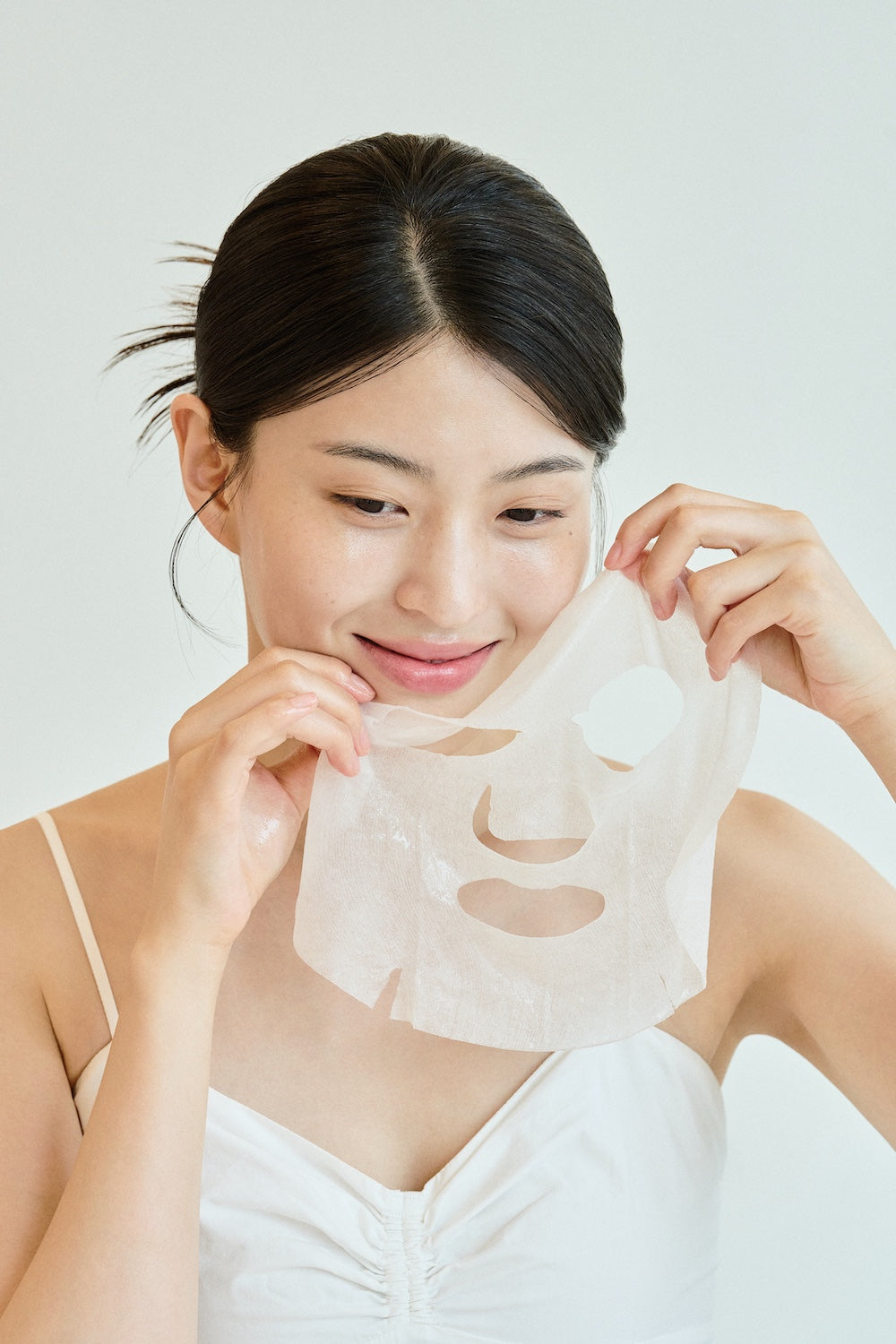 Madagascar Centella Tone Brightening Glow Mask 5ea*25ml | SKIN1004