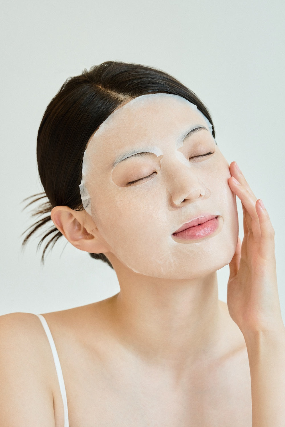 Madagascar Centella Tone Brightening Glow Mask 5ea*25ml | SKIN1004