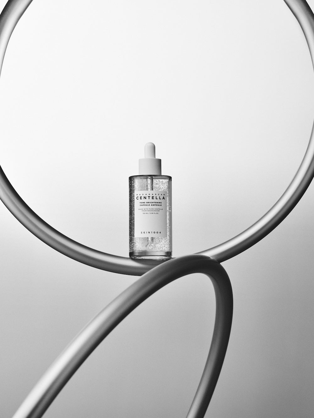 Madagascar Centella Tone Brightening Capsule Ampoule 100ml | SKIN1004