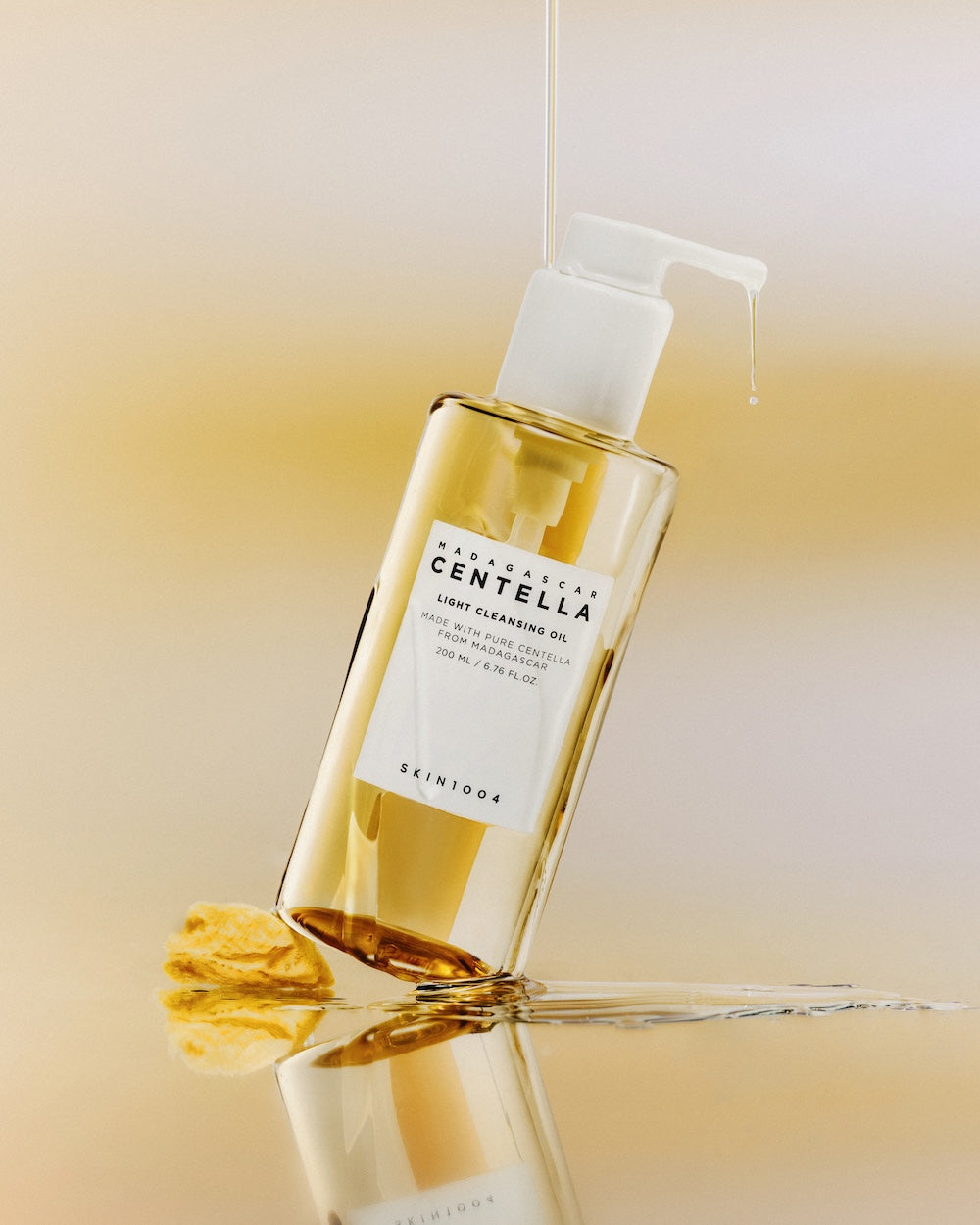 Madagascar Centella Light Cleansing Oil - 2 Size | SKIN1004
