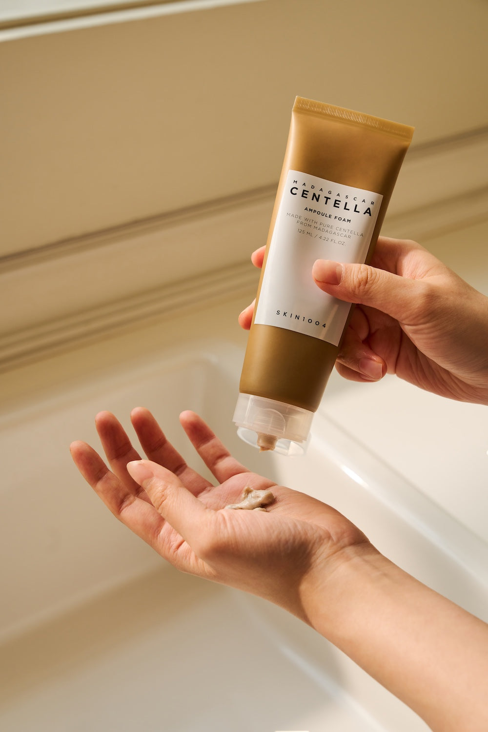 Madagascar Centella Ampoule Foam 125ml | SKIN1004