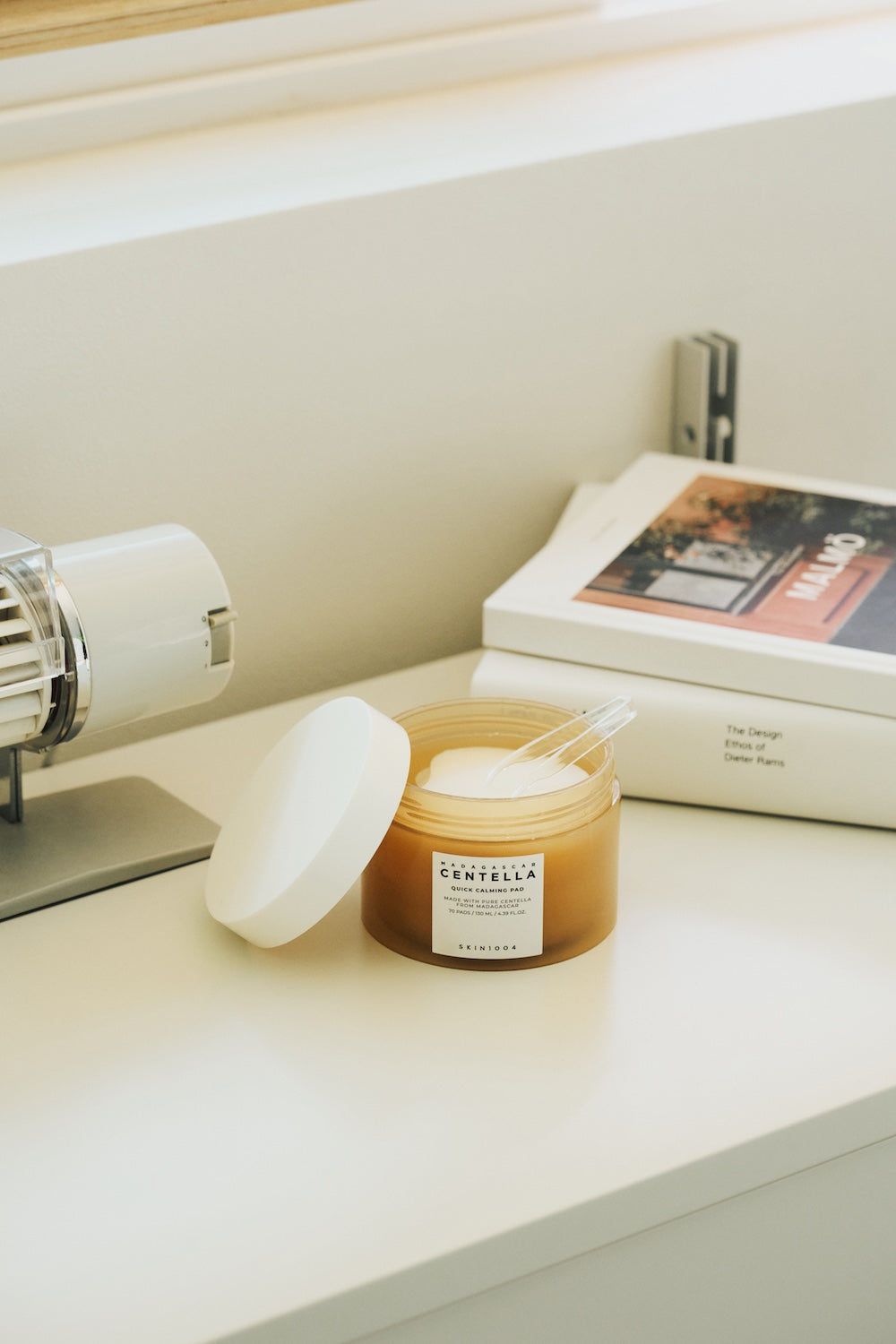 Madagascar Centella Quick Calming Pad 70ea | SKIN1004