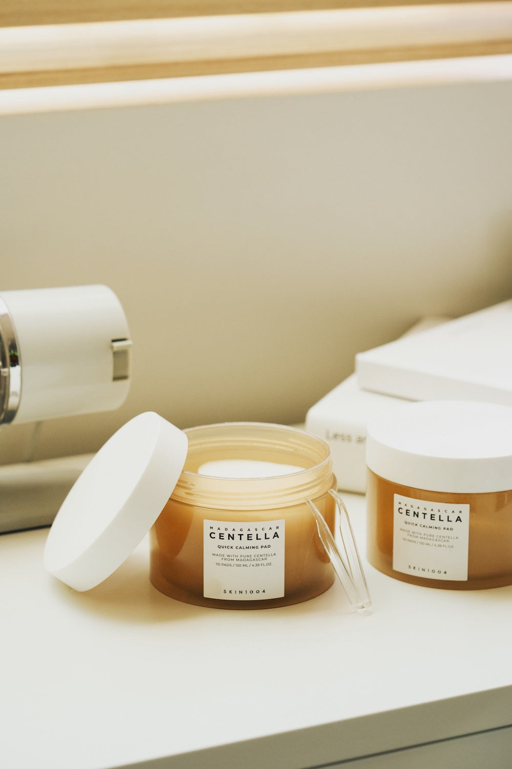 Madagascar Centella Quick Calming Pad 70ea | SKIN1004