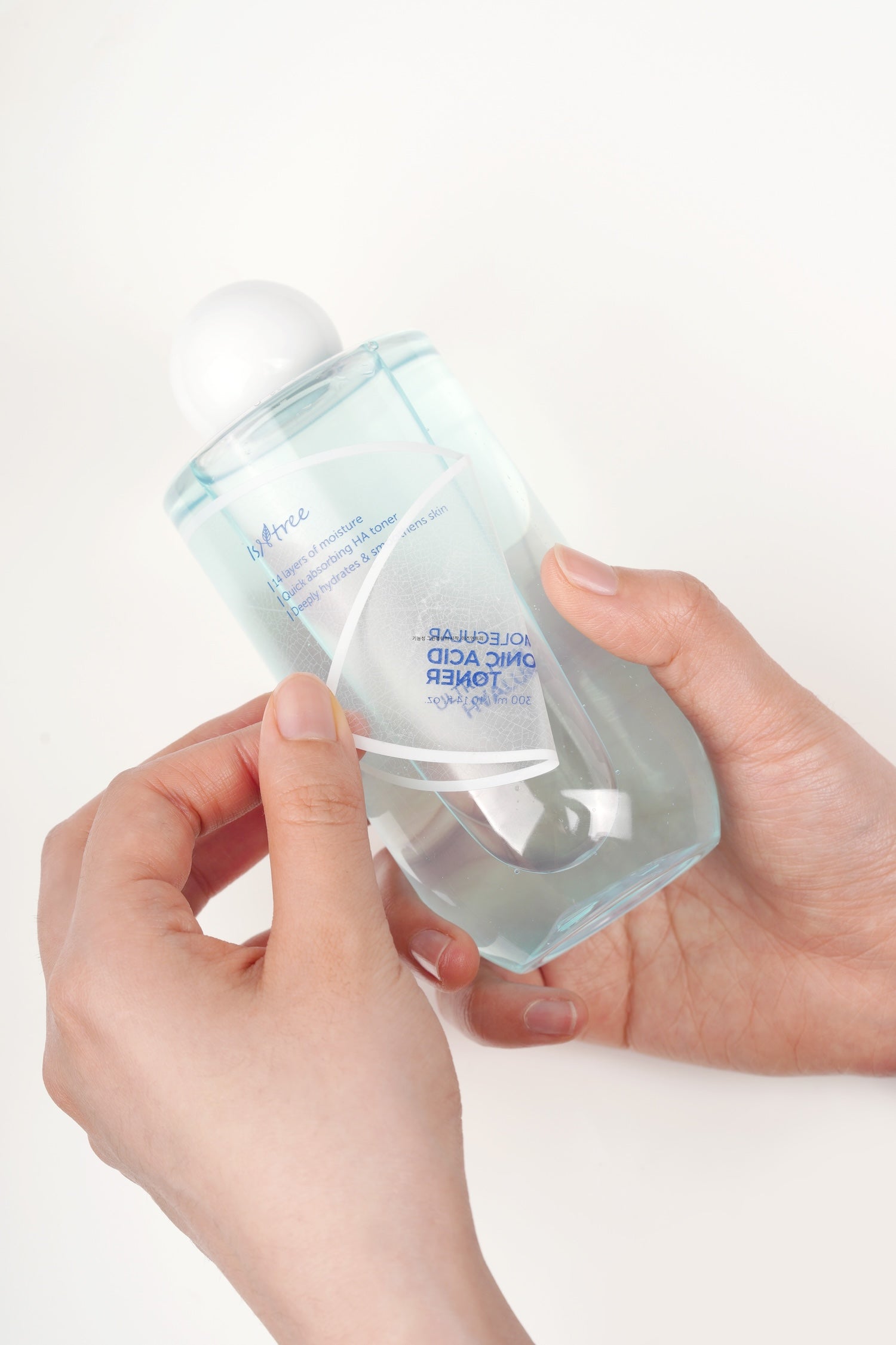 Ultra-Low Molecular Hyaluronic Acid Toner 300ml | ISNTREE