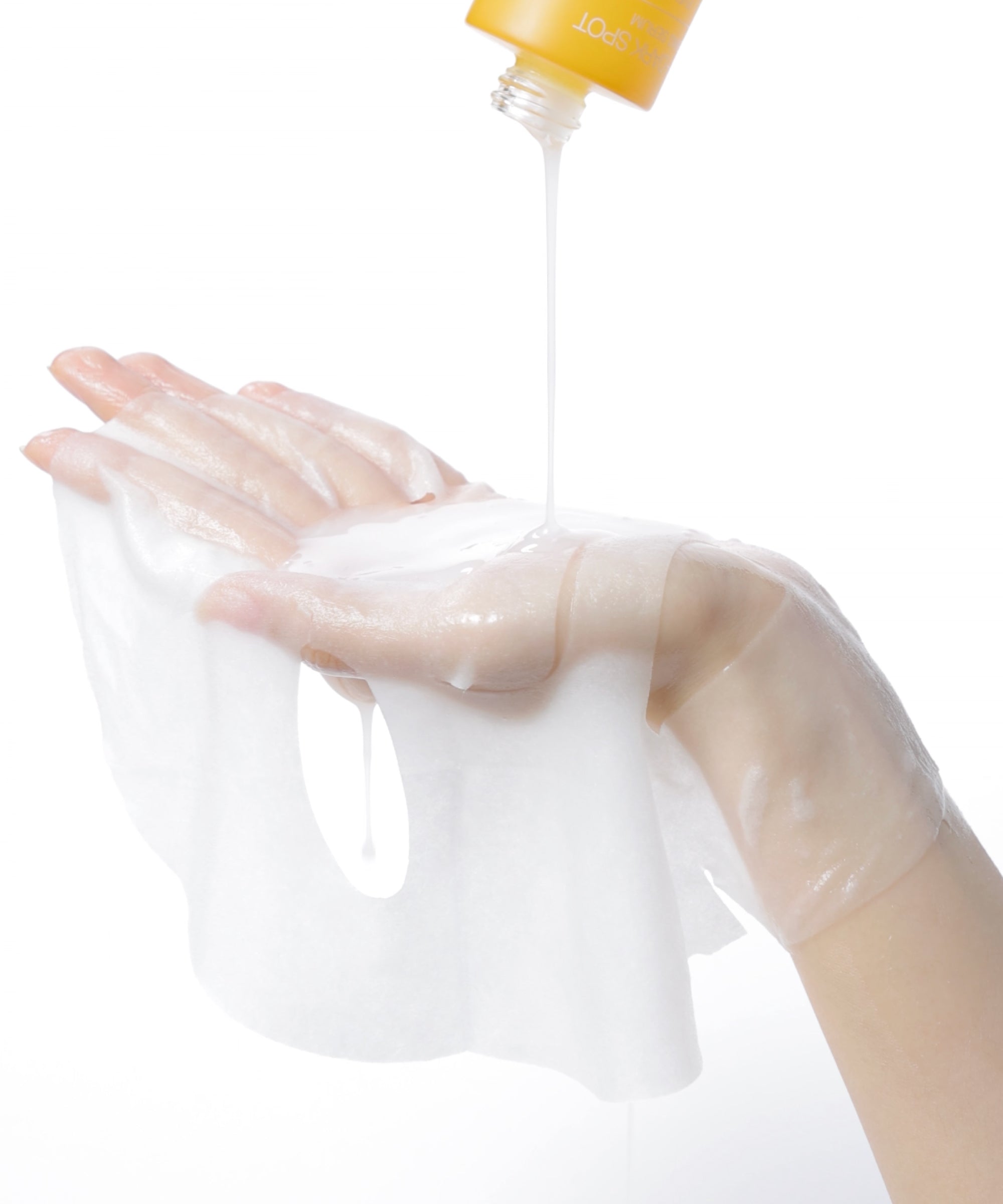 Pore+Dark Spot Brightening Serum Mask - 2 Size | Celimax