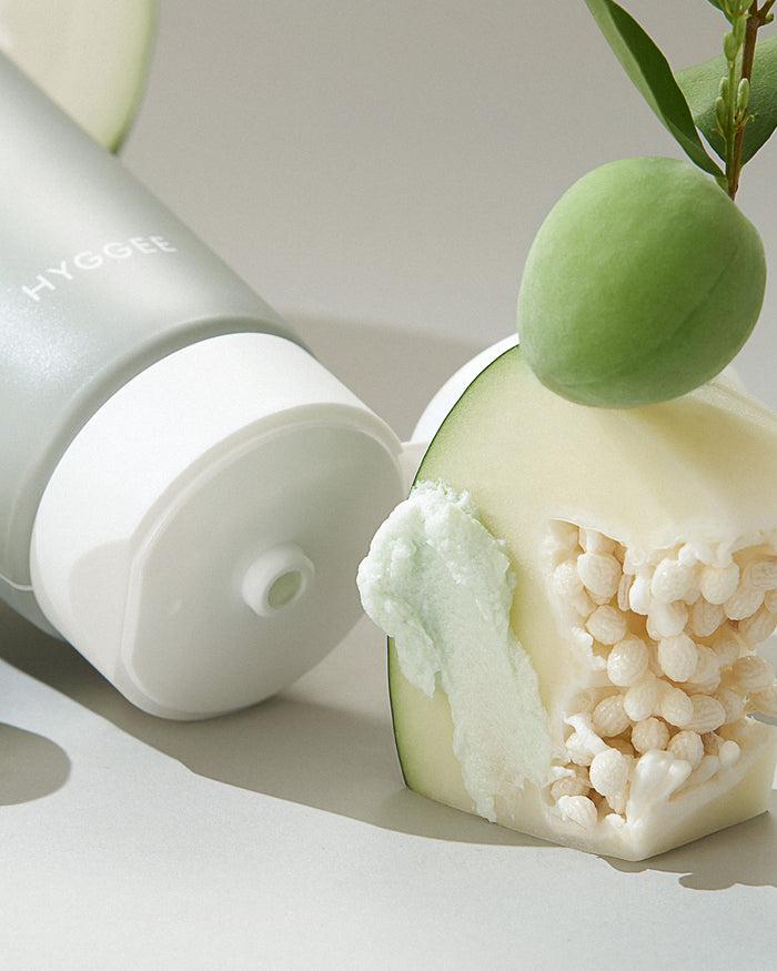 Soft Reset Green Cleansing Foam 150ml | HYGGEE