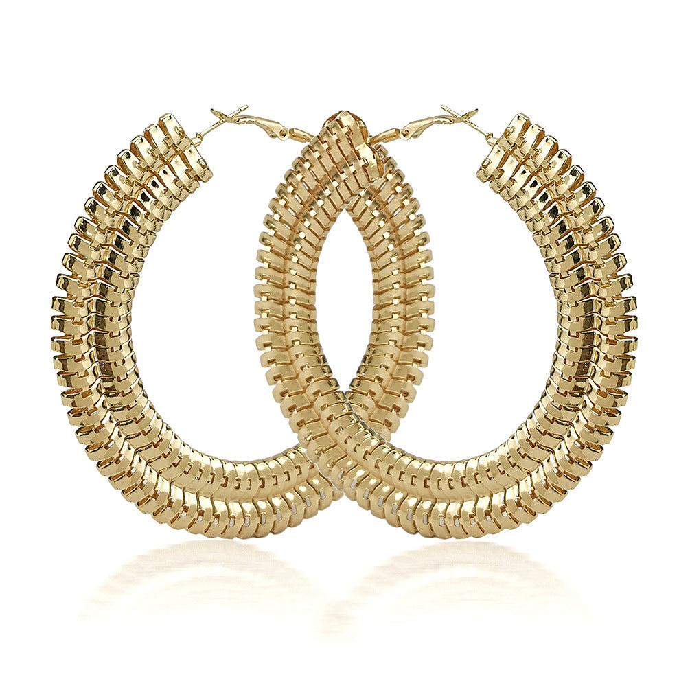 Discover athé's Exquisite Oversized Alloy Hoop Earrings, meticulously crafted in South Korea, embodying timeless elegance and versatile luxury for every occasion.