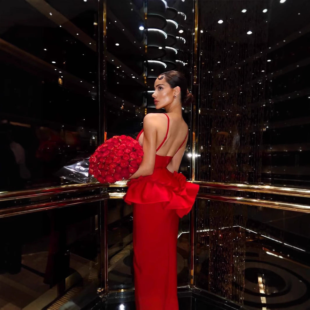 Robe de soirée élégante rouge à col en V et ourlet à volants, dos nu | ULZZANG BELLA
