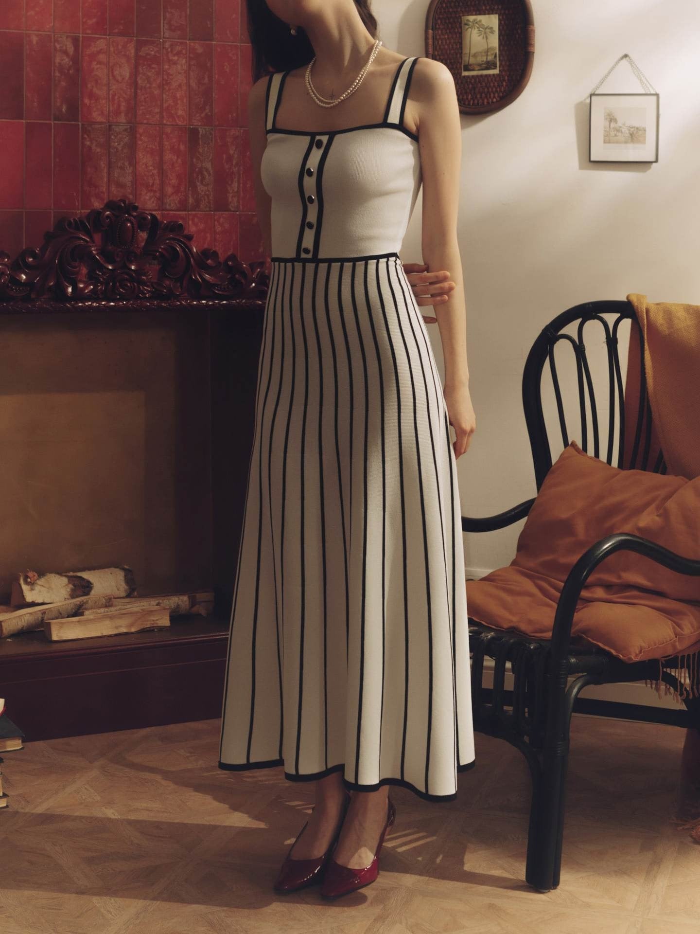 Elegante abito in maglia con schiena scoperta e colori a contrasto | ULZZANG BELLA