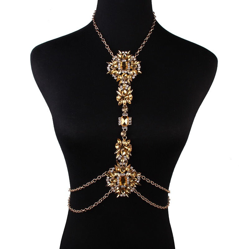 Discover athé's Exquisite Diamond Inlay Body Chain, a testament to South Korean craftsmanship, blending luxurious materials for timeless elegance and versatile allure.