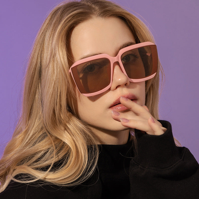 Trendy Metal Frame Square Sunglasses for Women | ULZZANG BELLA
