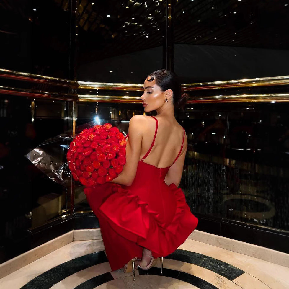 Robe de soirée élégante rouge à col en V et ourlet à volants, dos nu | ULZZANG BELLA