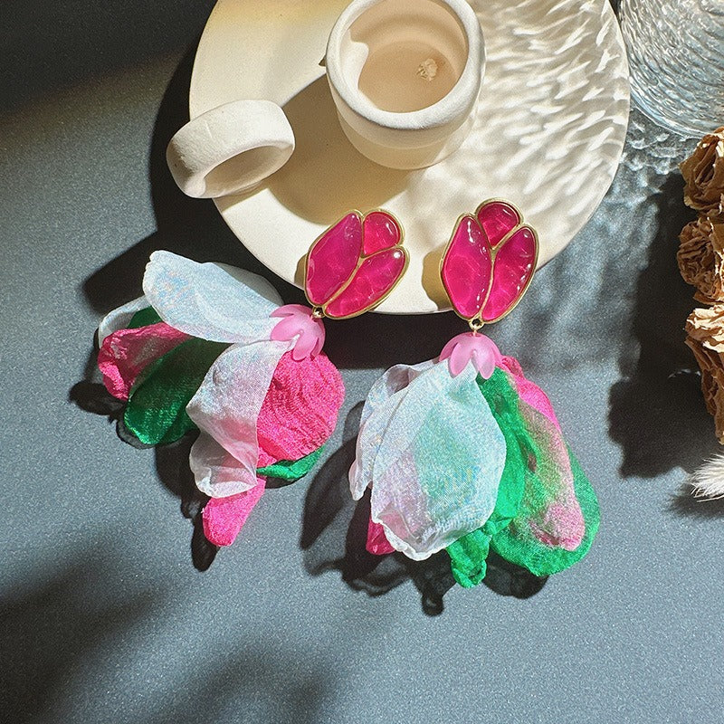 Discover athé's exquisite craftsmanship in luxury beauty, featuring premium formulations from South Korea that elevate your elegance and allure.
