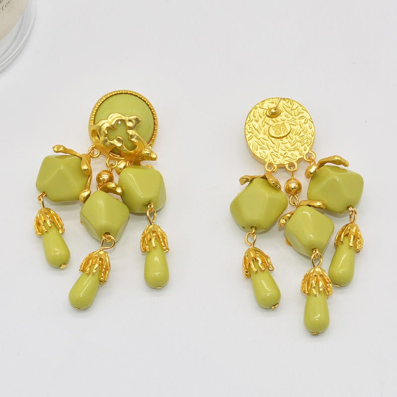 Exquisite Olive Green Resin Palace Tassel Earrings | ULZZANG BELLA