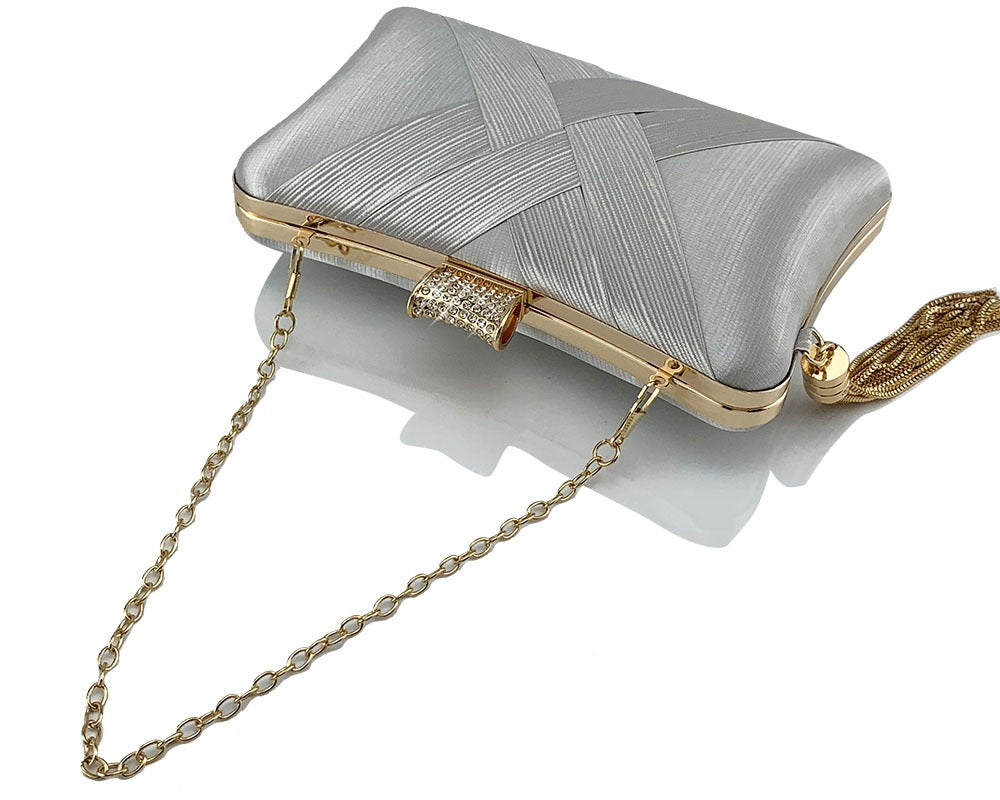 Elegant Diamond Buckle Tassel Woven Evening Handbag | ULZZANG BELLA