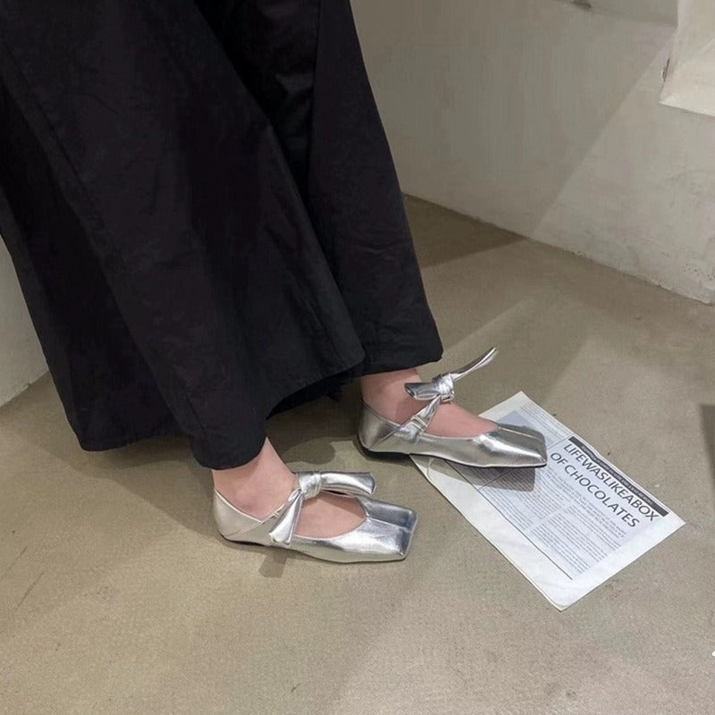 Chaussures plates élégantes Mary Jane argentées luxueuses | ULZZANG BELLA