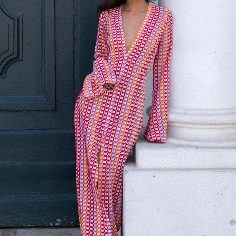 Robe de plage luxueuse en dentelle ajourée avec col en V et fente | ULZZANG BELLA