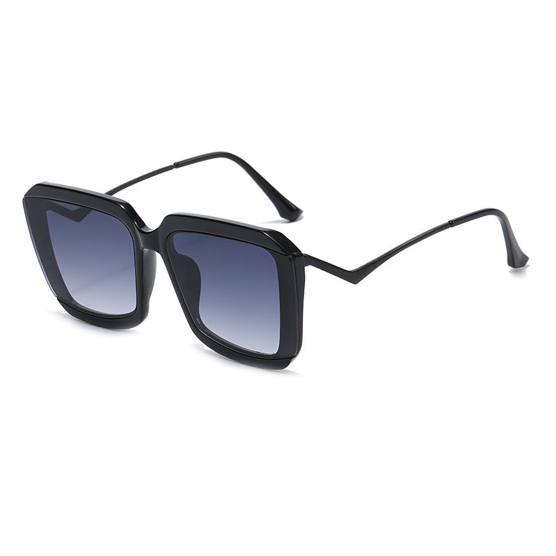 Trendy Metal Frame Square Sunglasses for Women | ULZZANG BELLA