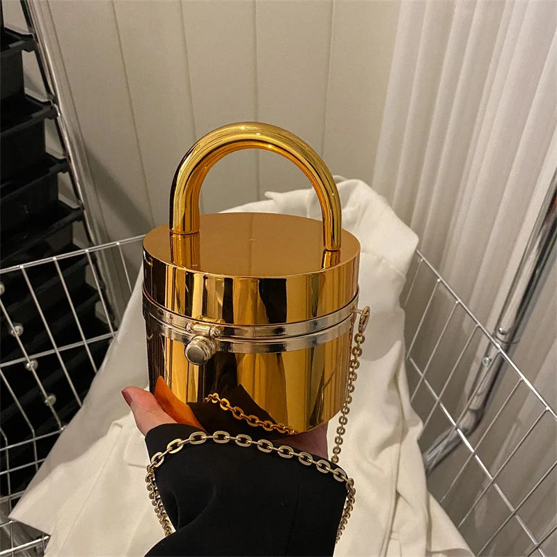 Acrylic Luxury Tote Bag with Chain Detail | ULZZANG BELLA