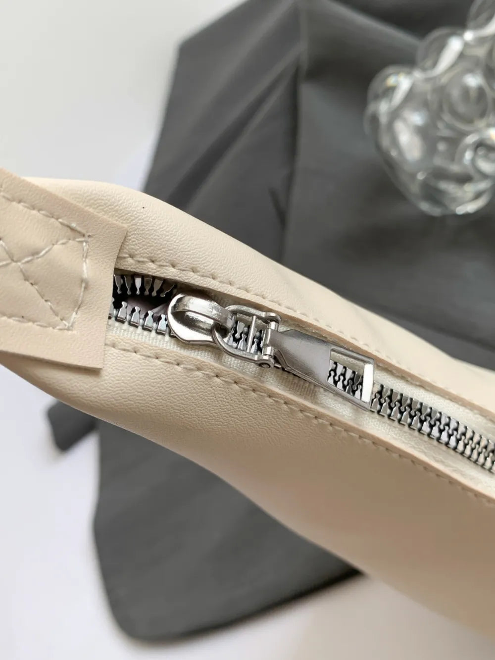 Sac bandoulière élégant en forme de lune pour la muse moderne | ULZZANG BELLA