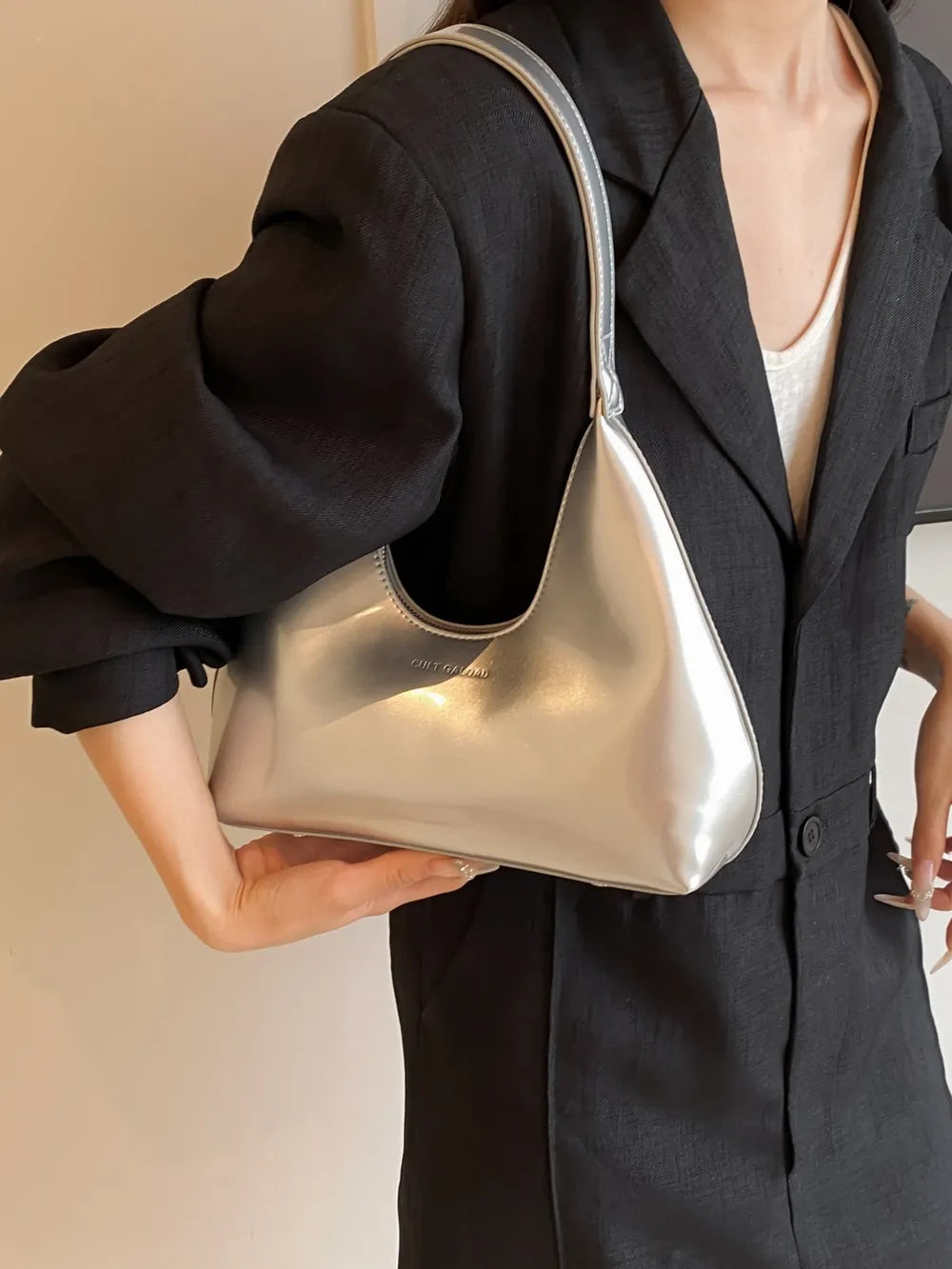 Chic Moon Shape Shoulder Bag for the Bold and Beautiful | ULZZANG BELLA