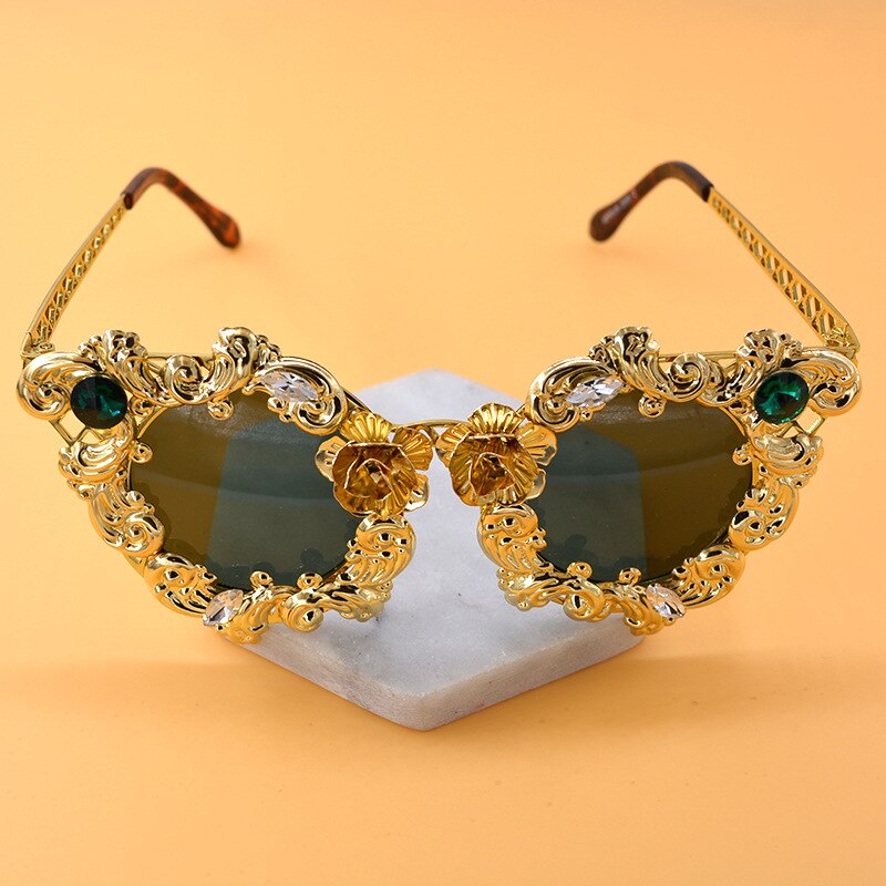 Luxury Cat Eye Sunglasses with Gold Hollow Diamond Frame | ULZZANG BELLA