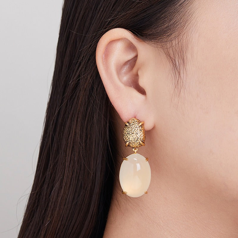 Elegant Retro French Long Earrings in 18K Matte Gold | ULZZANG BELLA