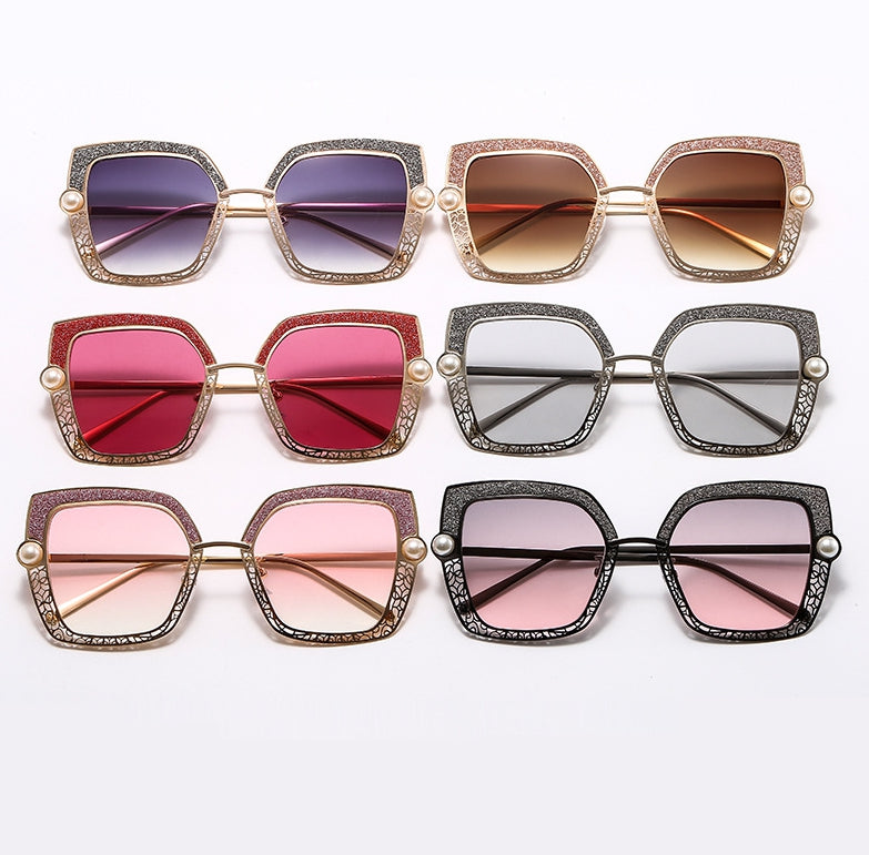 Pearlescent Elegance: Vintage Cat Eye Sunglasses for Women | ULZZANG BELLA
