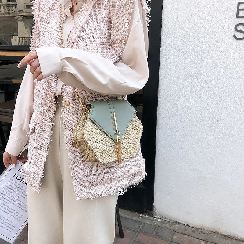Borsa a tracolla in rattan fatta a mano in stile bohémien chic con dettagli in nappa | ULZZANG BELLA